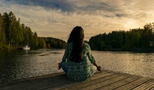 Read more about the article Dr Catherine Bacus – Emotional Eating in COVID-19